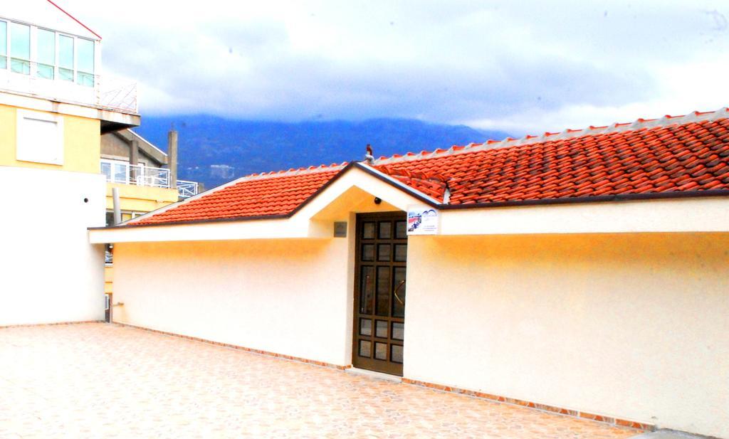 Apartments Top Of Budva Bagian luar foto